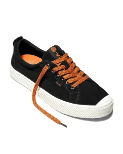 Cariuma OCA Low Men's Suede Sneaker - Black