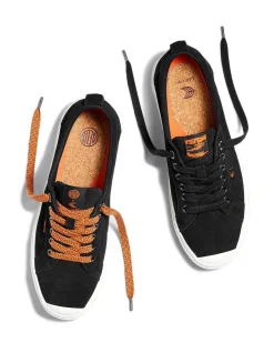 Cariuma OCA Low Men's Suede Sneaker - Black