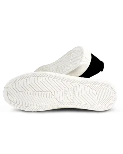 Cariuma OCA Low Men's Suede Sneaker - Black